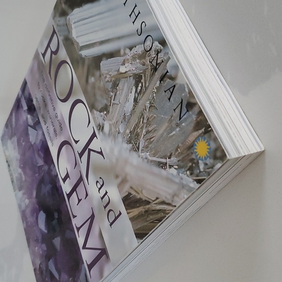 Smithsonian Rock and Gem Book - Picture 4 of 7